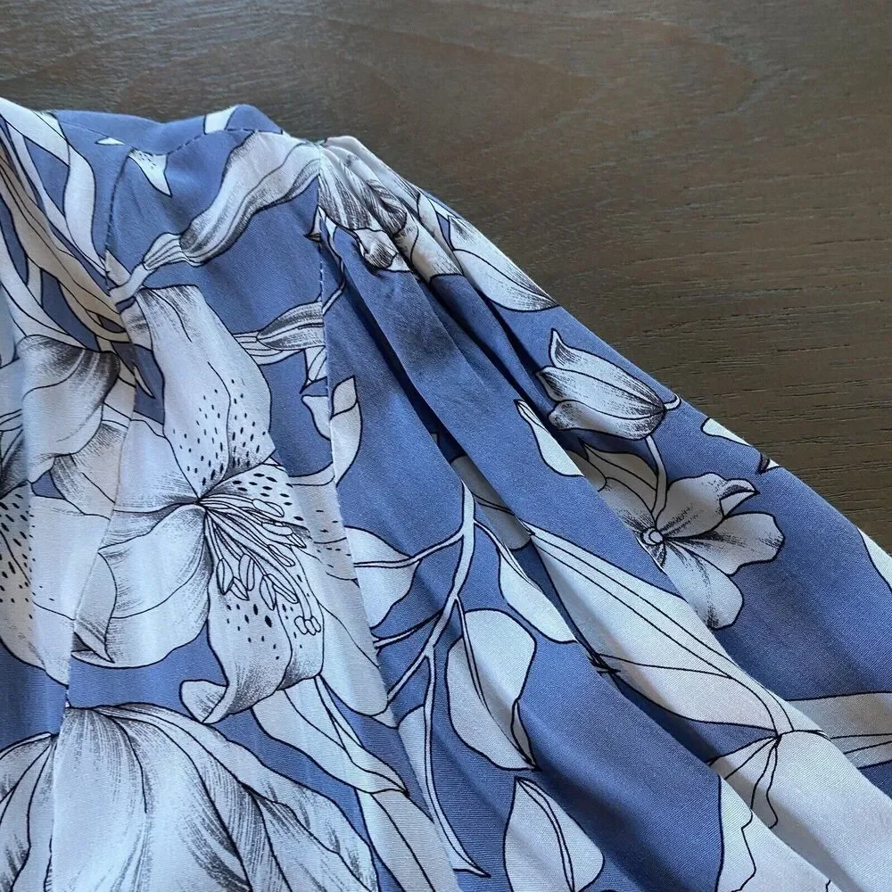 Jaase Jacket Blue White  Floral Full Zip Bomber Jacket Size Large Ruched Sleeve - Picture 8 of 12